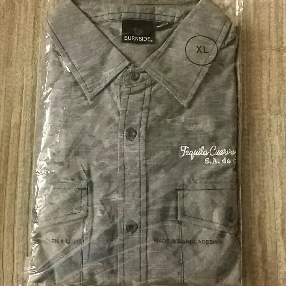 NEW Men's Tequila Cuervo L/S Button Down